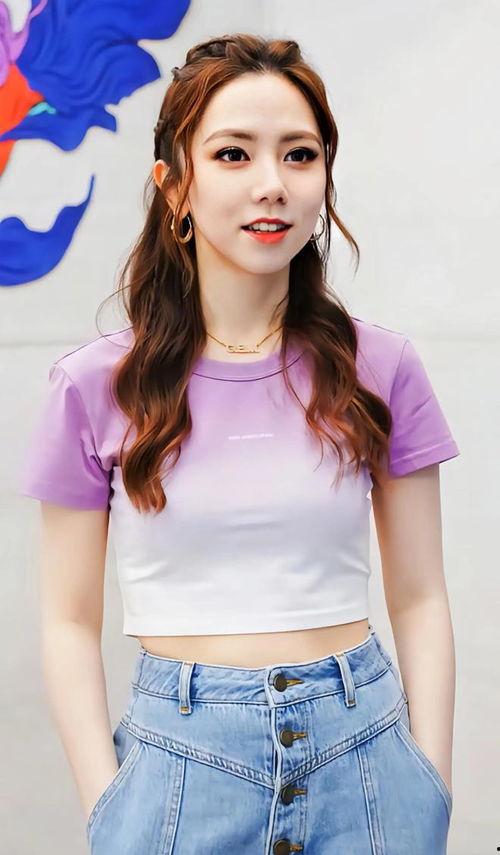 邓紫棋照片高,光影交织下的音乐精灵