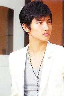 沈昌珉生活照,捕捉偶像的日常魅力